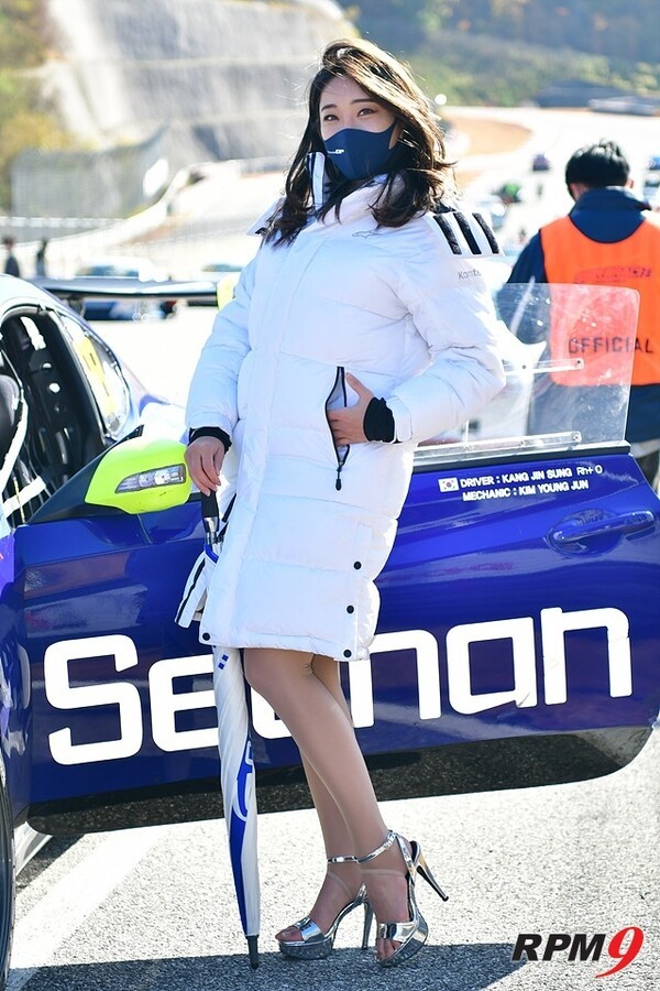 [포토] 추위도 녹이는 서한 GP 레이싱 모델들